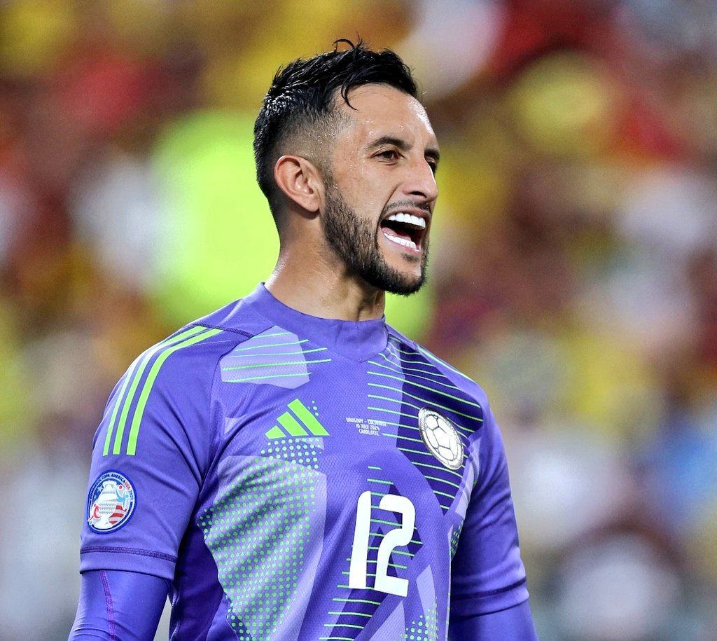 Fútbol colombiano tweet media