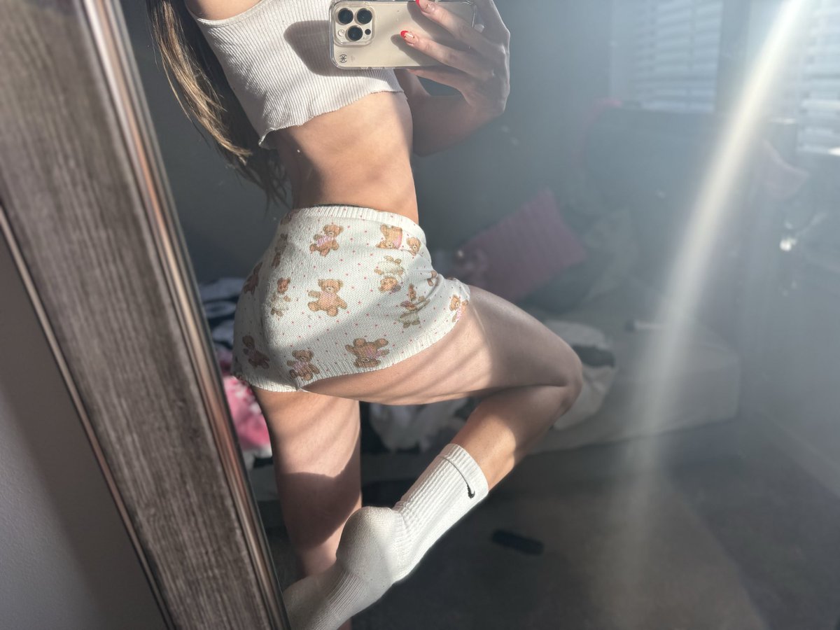 Femboy✨ tweet media