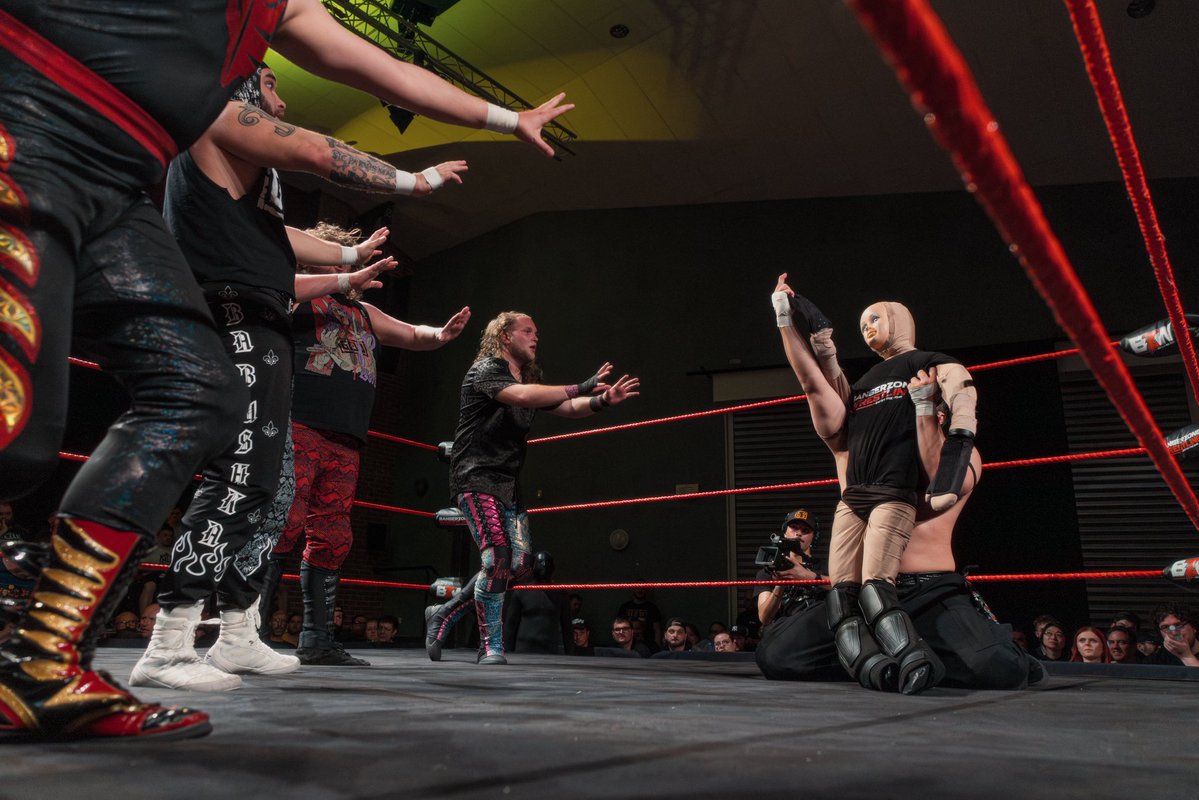 BZWrestling tweet media