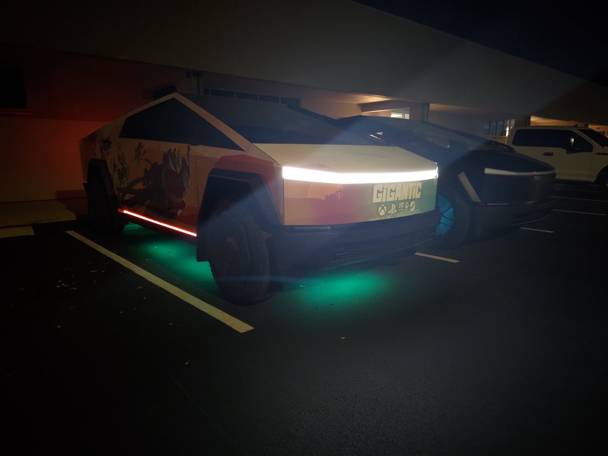 Anhur_XB's tweet photo. @LamarMK Yoke, Mirror delete &amp; lights 👌 https://t.co/TR04nPSdst
