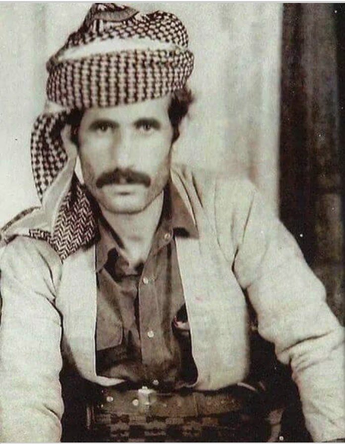 ✹ لالە بەدرخان tweet media