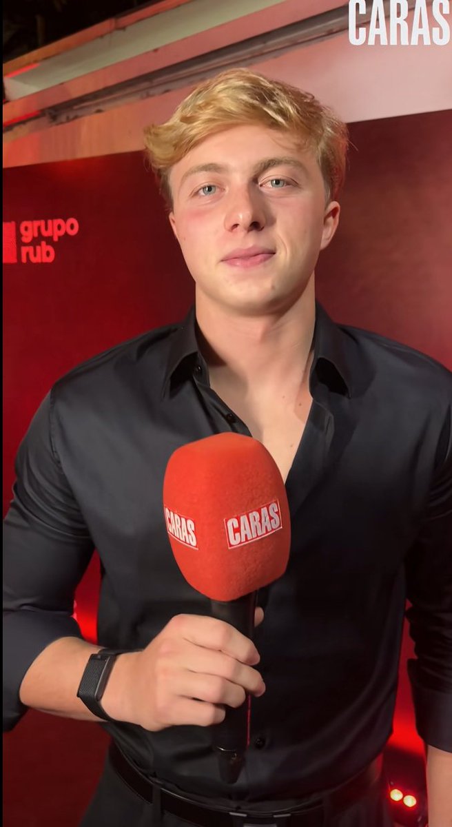 OsteinFelipe's tweet photo. Como é o filho da Angélica com o Luciano // como eu queria que ele fosse: https://t.co/gddJsUwDOQ