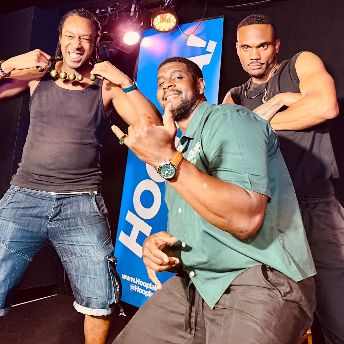hooplaimpro's tweet photo. Happy Bank Holiday weekend everyone!

📸 Rice and Spice team from Saturday’s show! https://t.co/fszPjp56xj