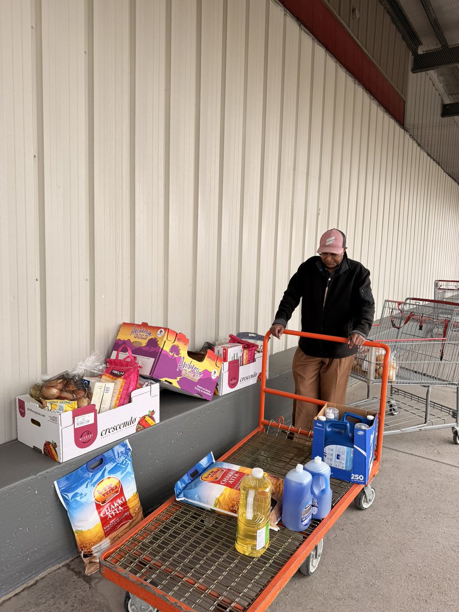 CareEthio's tweet photo. This week, EthioCare delivered culturally appropriate and nutritionally beneficial food hampers to five families in need. Supporting dignity, wellbeing, and community care remains at the heart of our work. Thank you to everyone who continues to support vulnerable families. https://t.co/BxciDefuNc