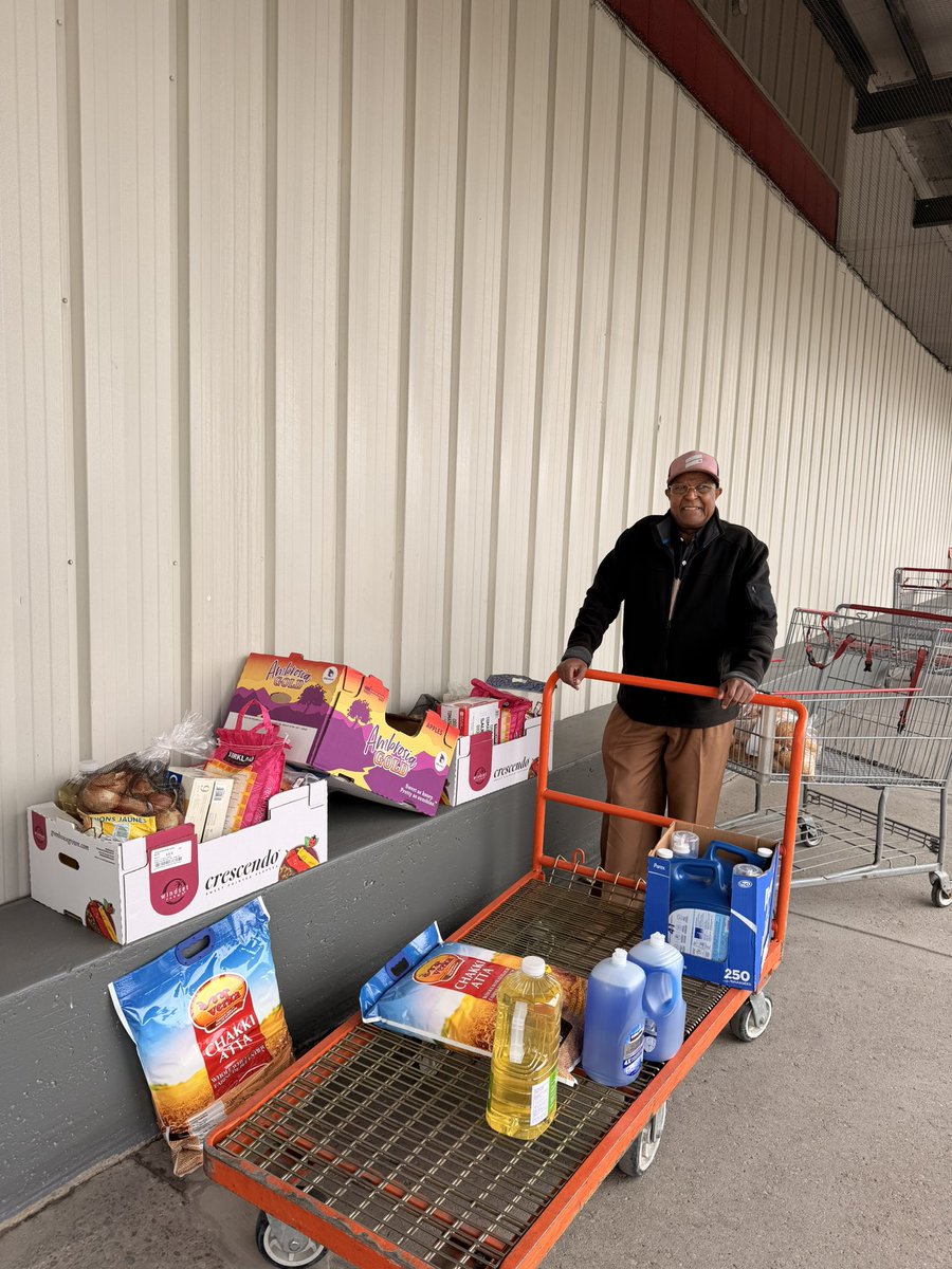 CareEthio's tweet photo. This week, EthioCare delivered culturally appropriate and nutritionally beneficial food hampers to five families in need. Supporting dignity, wellbeing, and community care remains at the heart of our work. Thank you to everyone who continues to support vulnerable families. https://t.co/BxciDefuNc