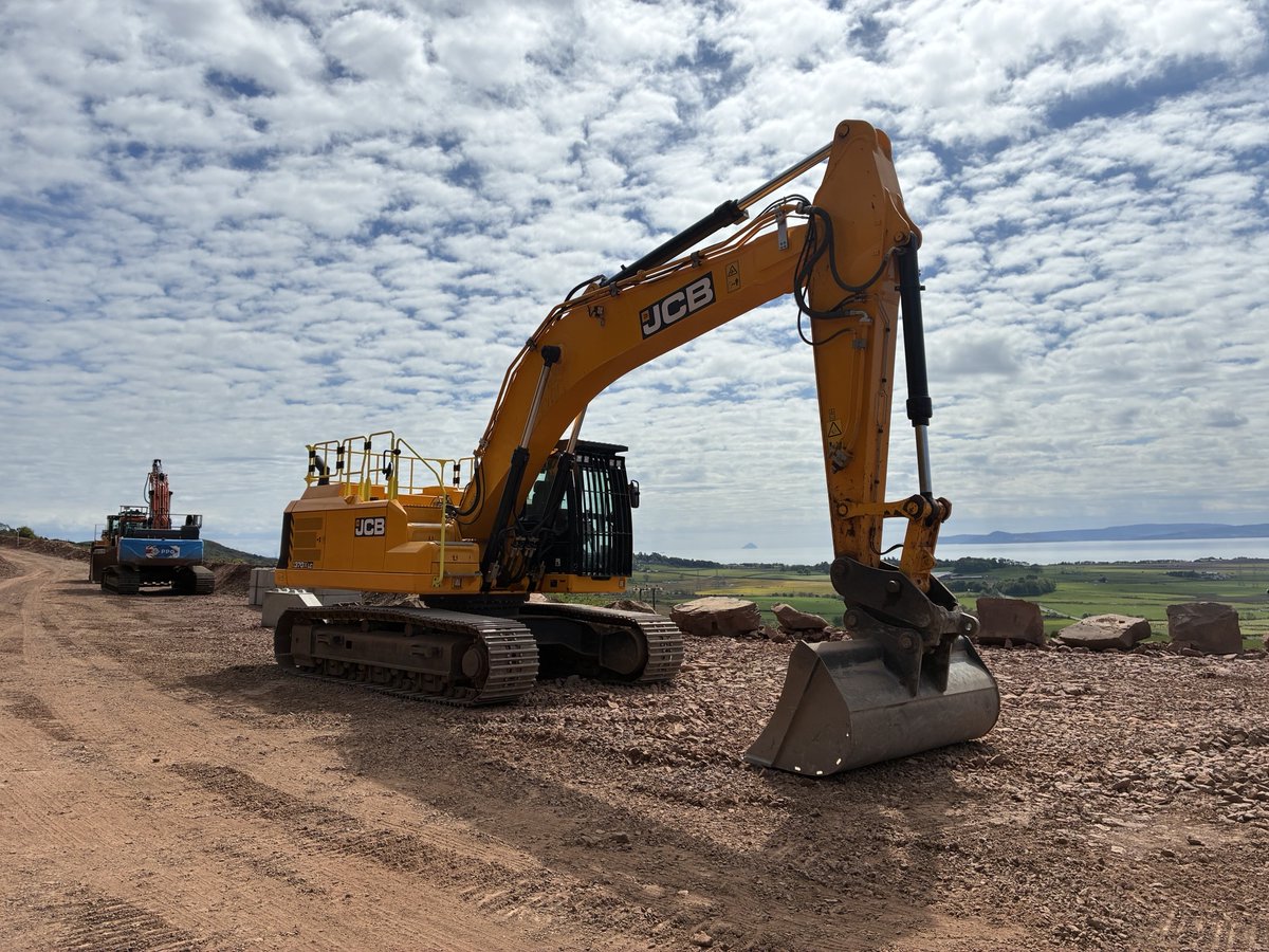 Scot JCB tweet media