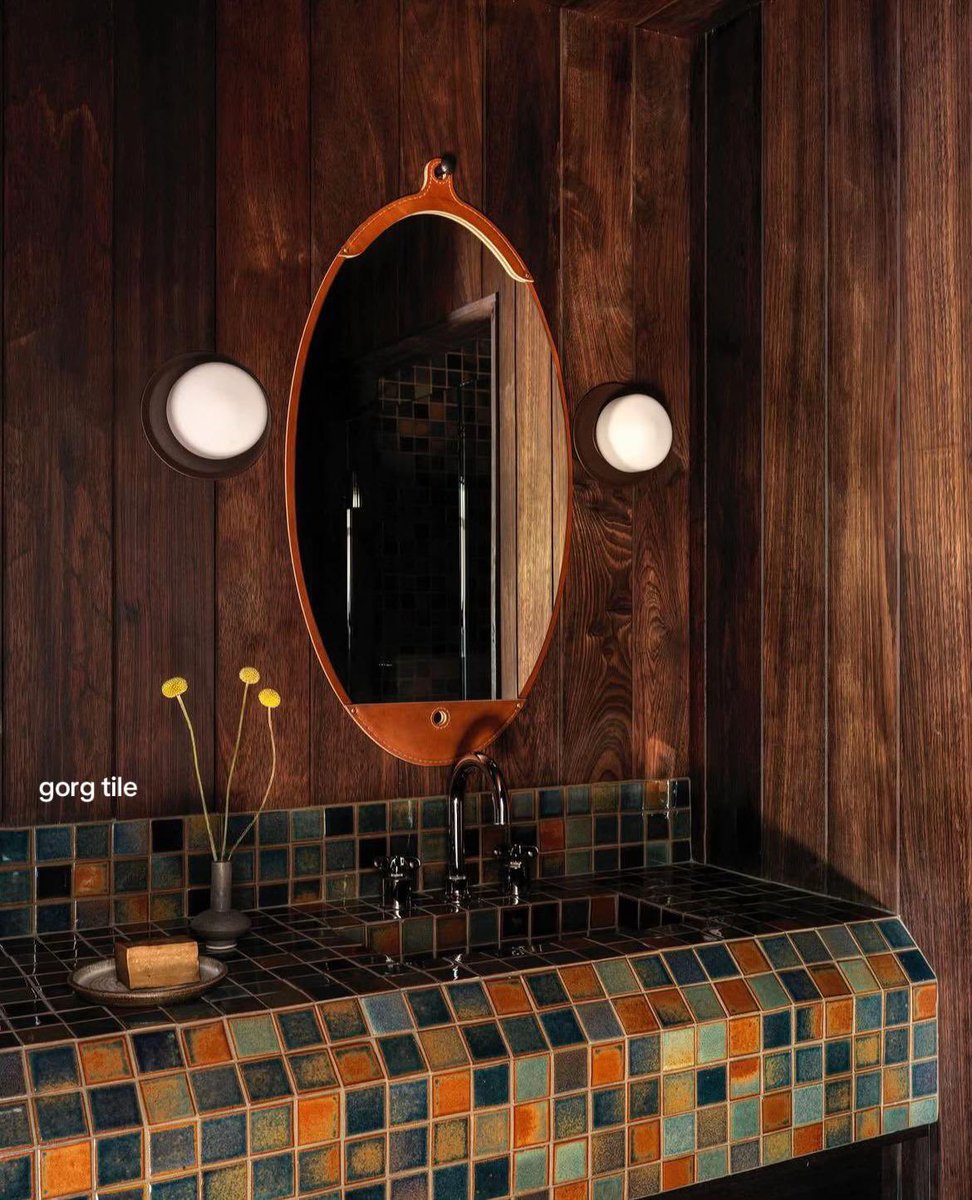 ttsukiikuro's tweet photo. How i would design your home if you aren't afraid of colour https://t.co/o1RVQmMn53
