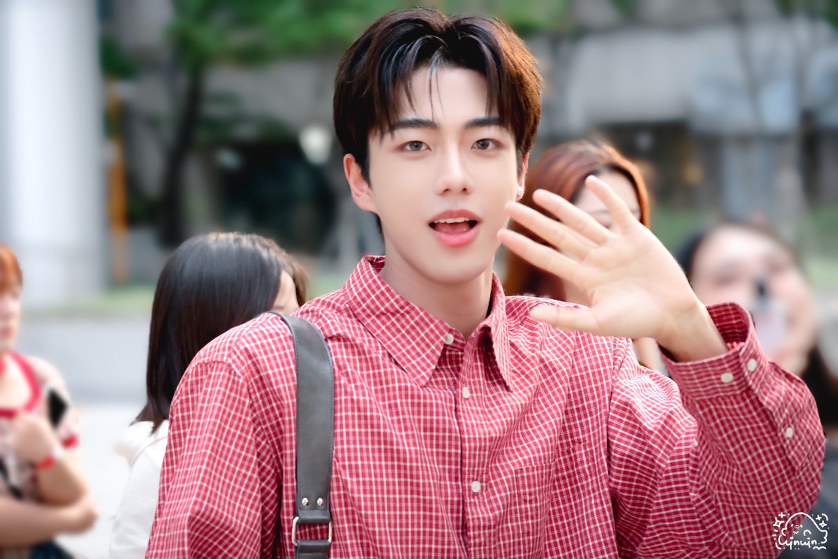 Winwin_Rowan's tweet photo. 𝟐𝟎𝟐𝟔𝟎𝟓𝟐𝟓

♡̷̷ˎˊ˗ ☁︎ ༄   

#颜秋越 #ROWAN #로완
#MODYSSEY #모디세이 https://t.co/kirb73KuWU