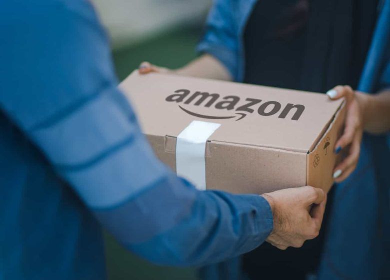 realcesites's tweet photo. Amazon abre rede de logística para todas as empresas https://t.co/Lu2QzAHflP https://t.co/8Mty9FI603