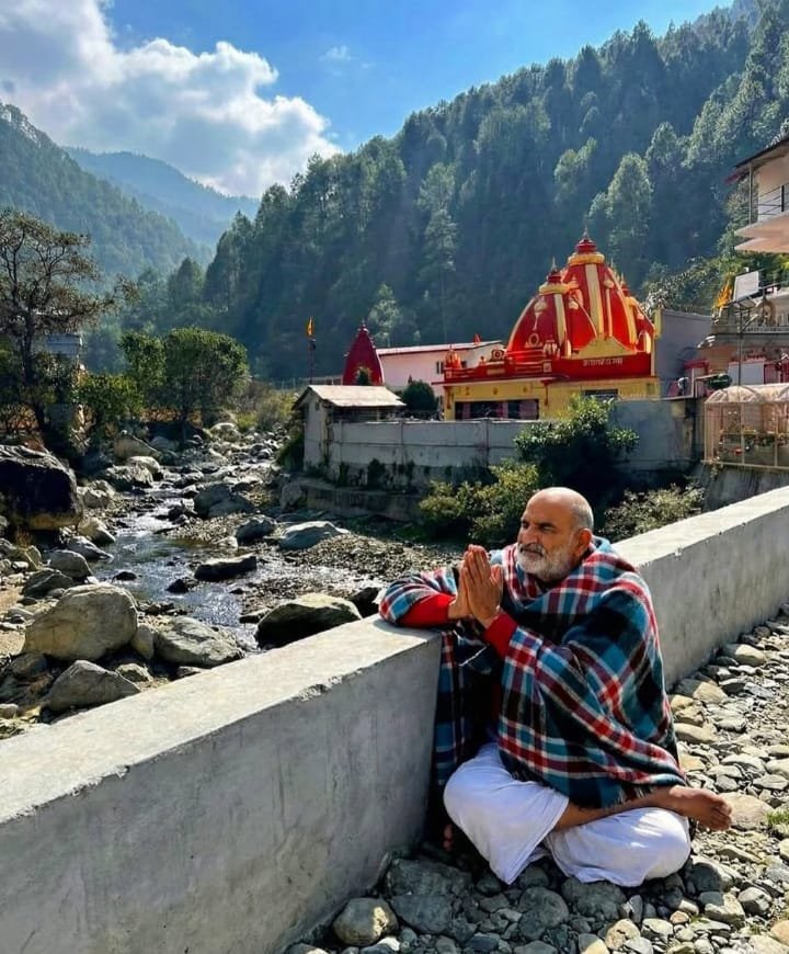 𝐍𝐞𝐞𝐦 𝐊𝐚𝐫𝐨𝐥𝐢 𝐁𝐚𝐛𝐚 𝐃𝐡𝐚𝐦 ᵖᵃʳᵒᵈʸ tweet media