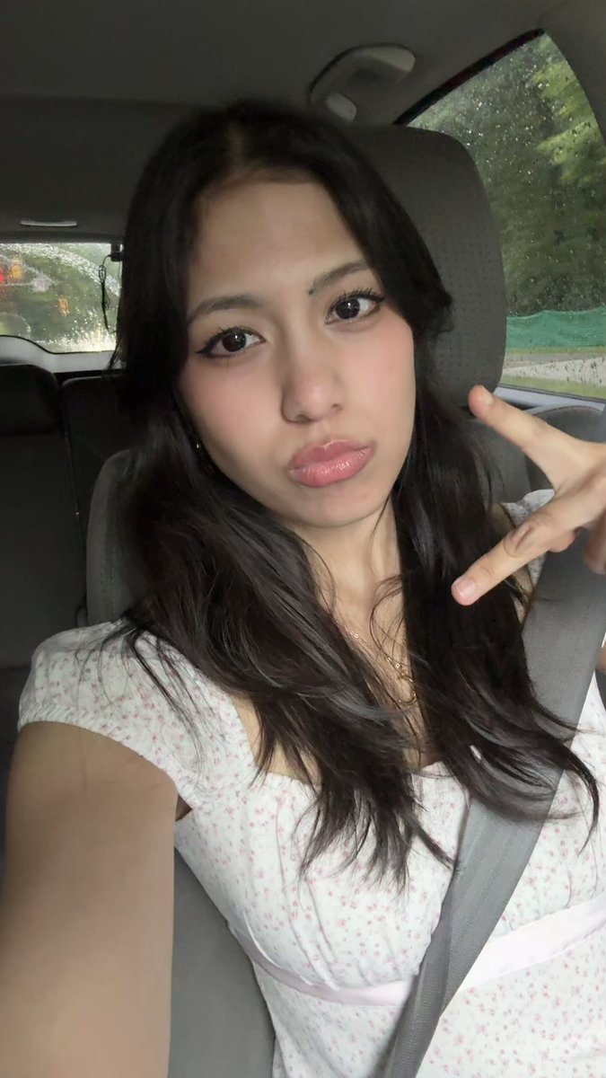 priya 🐙 tweet media