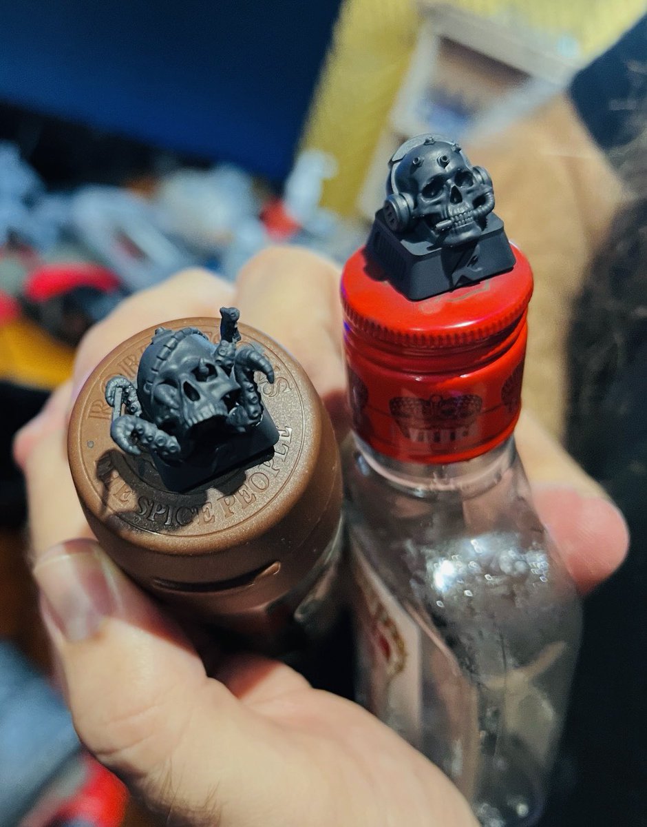 TacticalKeys's tweet photo. Two of our launch key caps Glocktopus™ and Deadphones™ being primed and hand painted by the talented @DerDonavan

These, along with two more cap designs will be available at OFFSCREEN Gaming Lounge in tygervally mall and via our online store very soon.

https://t.co/zc6Y1AHubd https://t.co/gIMOgD2k5d