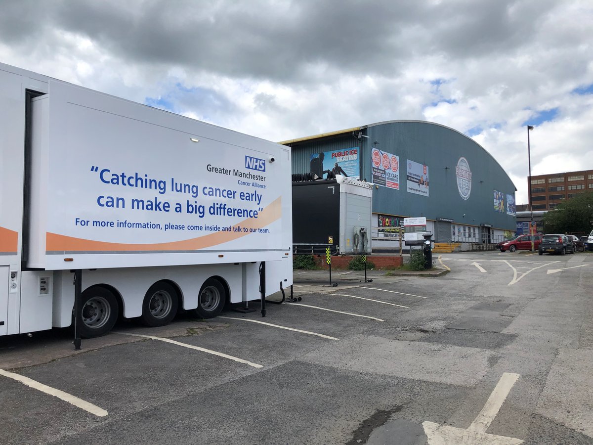 GM_Cancer's tweet photo. The NHS announces more than 10,000 people nationwide have now been diagnosed with lung cancer through screening including 1,700 in #Manchester — helping detect the disease earlier, when treatment is more likely to be successful. 
https://t.co/4E9tzA9H9Q
#GMLungHealthCheck https://t.co/xScuXGfglz