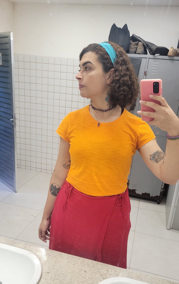 Laurinha 🌺🏳️‍⚧️ tweet media