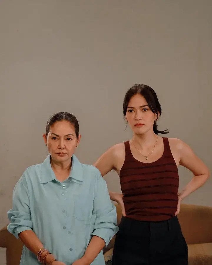 mariceliansOFCL's tweet photo. LIFE AFTER YOU

Coming Soon Exclusively In Cinemas

#LifeAfterYou
#MaricelSoriano #BelaPadilla https://t.co/51zSJM52an