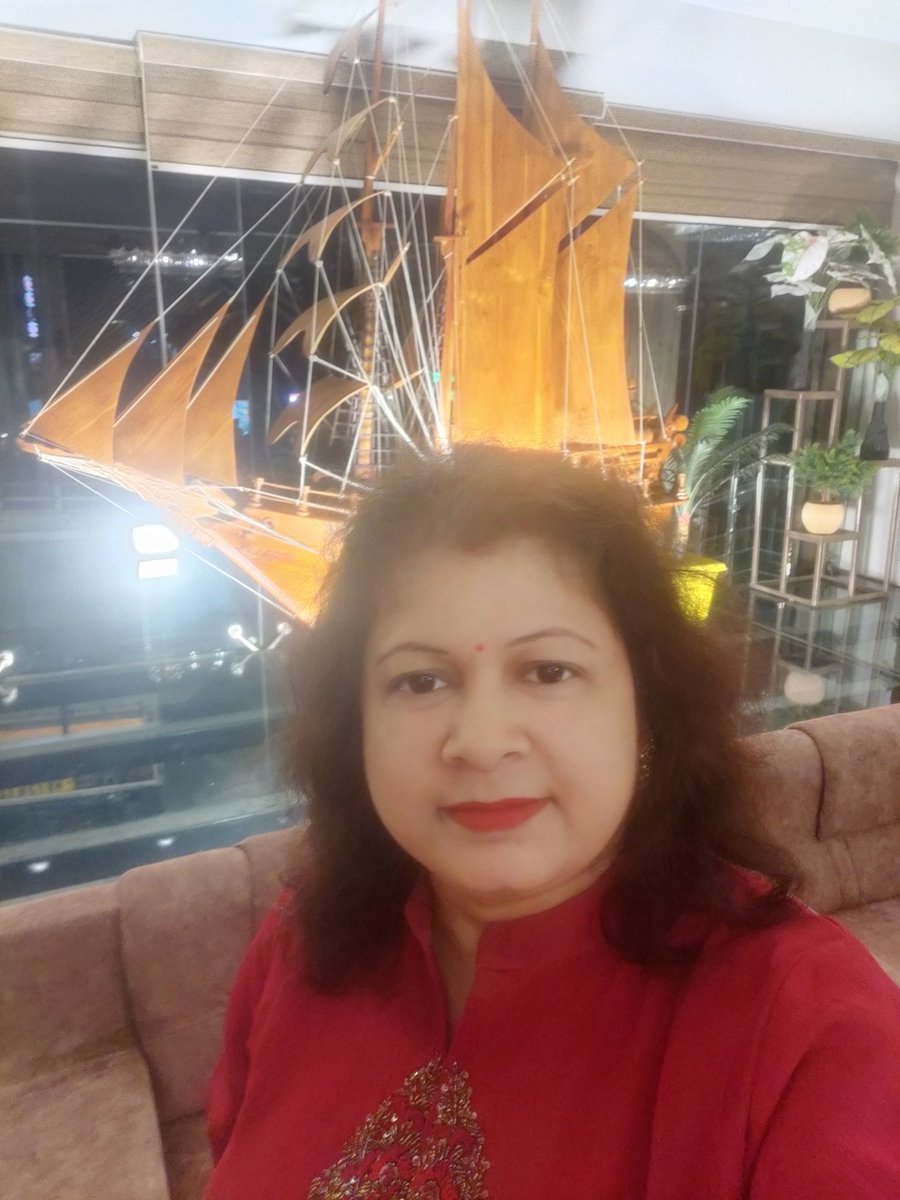 NehaBaj03570609's tweet photo. #redcolor❤️❤️ https://t.co/qbW09lhxBD