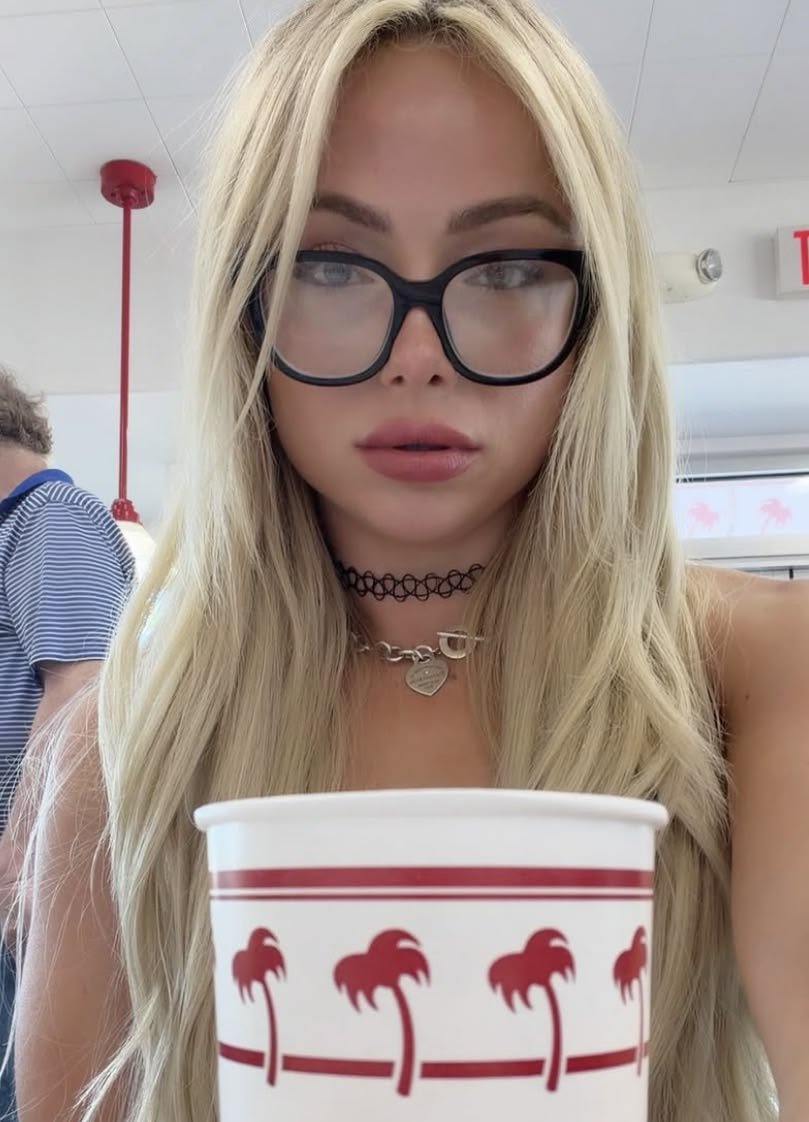 Brooke tweet media