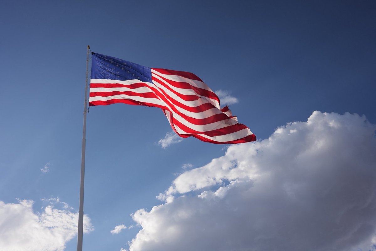 USUPres's tweet photo. Take today to reflect and remember those who fought for our country. Those who served and sacrificed to protect and preserve our freedoms will never be forgotten.  #MemorialDay 🇺🇸 https://t.co/vIPlLS5Obu