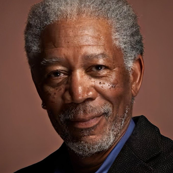 TTendenciaX's tweet photo. "Morgan Freeman":
Porque usuarios compararon fotos suyas en donde el actor tenía 50 años y con una actual con 88 años. https://t.co/OBUoOgaUbg