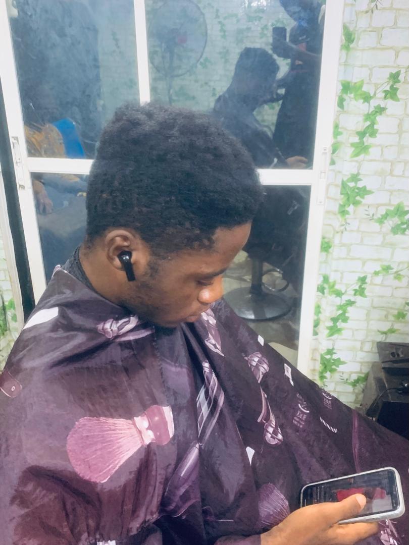 Blessedfingers (IDGAF)💈🦍 tweet media
