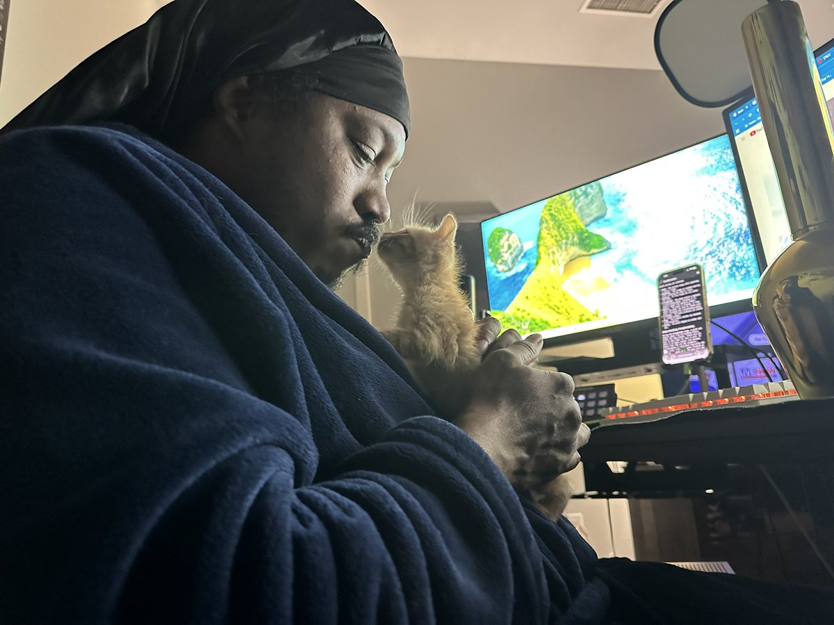 TheDaddyPanda's tweet photo. I don’t normally share my pain with ya’ll Panda Fam but one our 2 kittens passed away early this morning in our arms at the ER. 

His name was Cheeto Panda & I wish I got to introduce ya’ll to him. He was the cutest most sweetest little guy I ever met. He was my sweet little guy. RIP Cheeto Panda 🧡