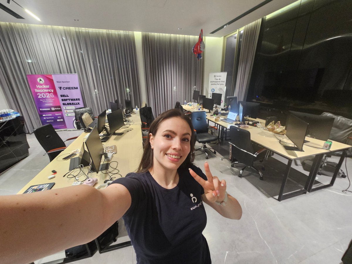 Elitza Vasileva tweet media