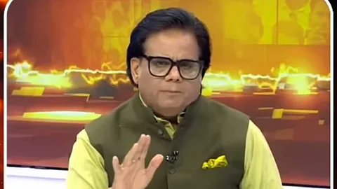 Prof. इलाहाबादी ( نور ) tweet media