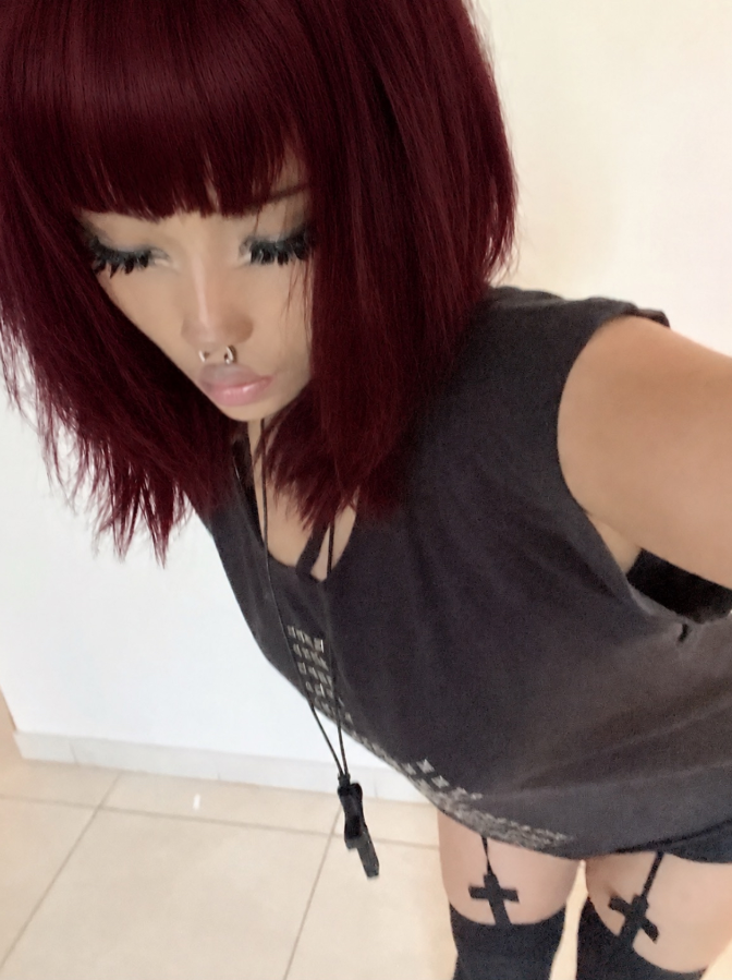 vominina's tweet photo. should i do this hair color https://t.co/3SBsJpDsBD