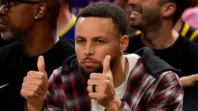 Warriors Lead tweet media