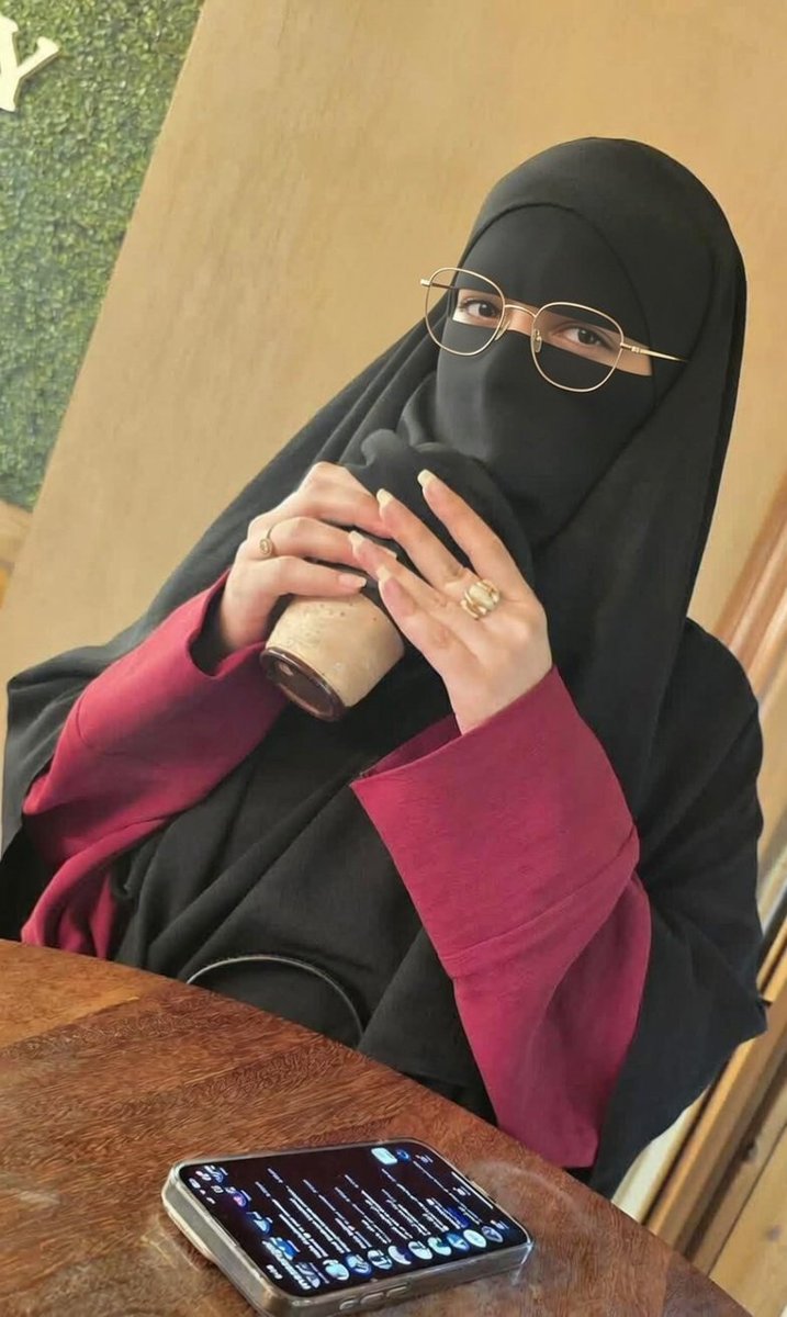 Fátima Al-Azhari tweet media