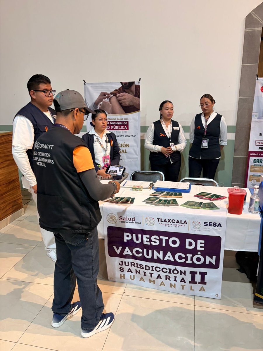 ZamudioMeneses's tweet photo. Semana Nacional de Salud Pública
Continuamos trabajando de la mano con los Municipios hoy tocó en el Oriente del estado con una densidad poblacional Importante.
#Humantla
@censia_salud @censida @DGPLADES
@SSalud_mx @RamiroLopezE @LorenaCuellar
#Vacunas https://t.co/POBEu50ubE