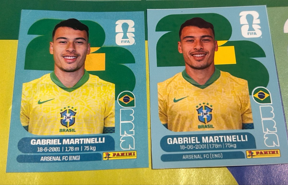 new13's tweet photo. Uma delas é original… #panini https://t.co/BKYNj8BM9I