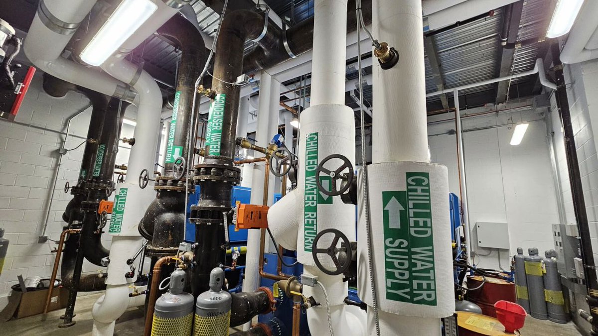 catalystbc_'s tweet photo. From massive pump systems to intricate electrical panels, we’re on-site ensuring your cannabis facility’s "engine" never skips a beat.

Learn more about our cannabis consulting services: https://t.co/u1WWw5651f 

#CannabisBusiness #CannabisIndustry #CannabisConsulting #catalystbc https://t.co/DSnbXZaJw8