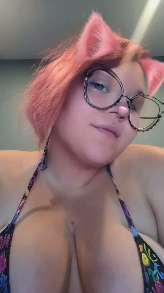 RubyCrimson69's tweet photo. Visit my wishlist to add to my collection of cosplays, toys, and more!!! 
#throne #wishlist  https://t.co/erdfGjYPWp https://t.co/JxspfveYi9