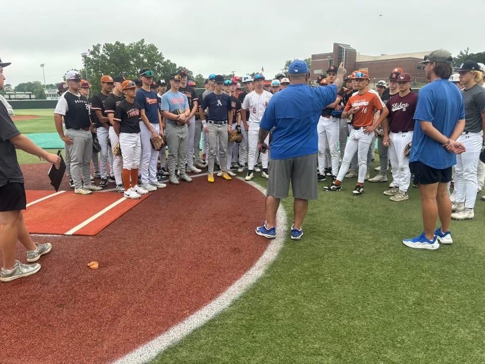 brody_needham's tweet photo. Grateful for the opportunity to attend the team camp @SavageStormBSB with my squad. Excited to keep getting better! #Blessed #Godisgood @ntlbaseball @CoachVice5 @MelissaBaseball @DTspencer9 @PrepBaseball_TX @GMsportsmedia1 https://t.co/WLFL9Z4iPA