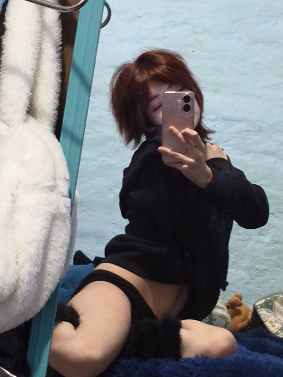🧣 :: 𝕽𝔢𝔳𝔵 tweet media