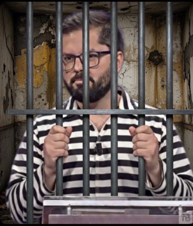 medixi's tweet photo. 🛑Zurdos ladrones, devuelvan la plata q les robaron a los chilenos😡 https://t.co/Q3wEjpoFvL