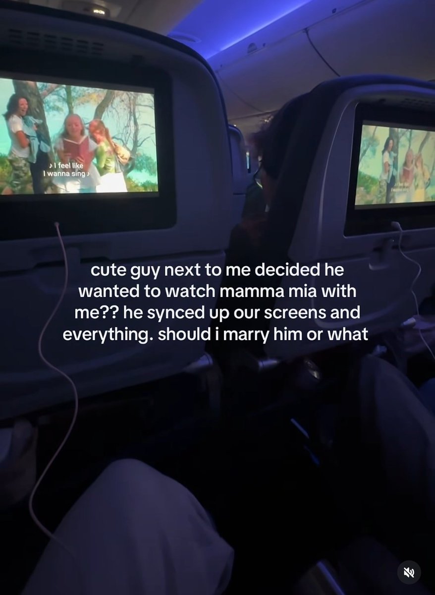 camila tweet media