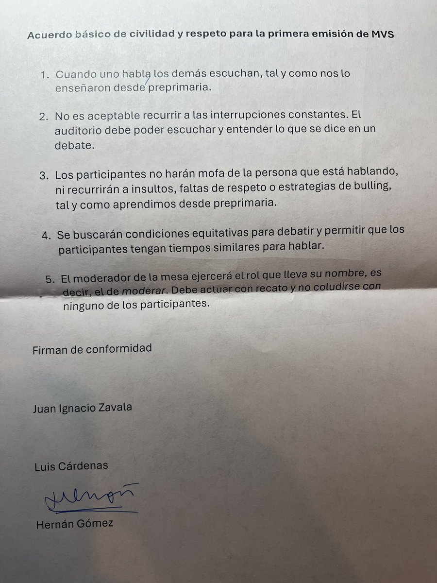 Hernán Gómez Bruera tweet media