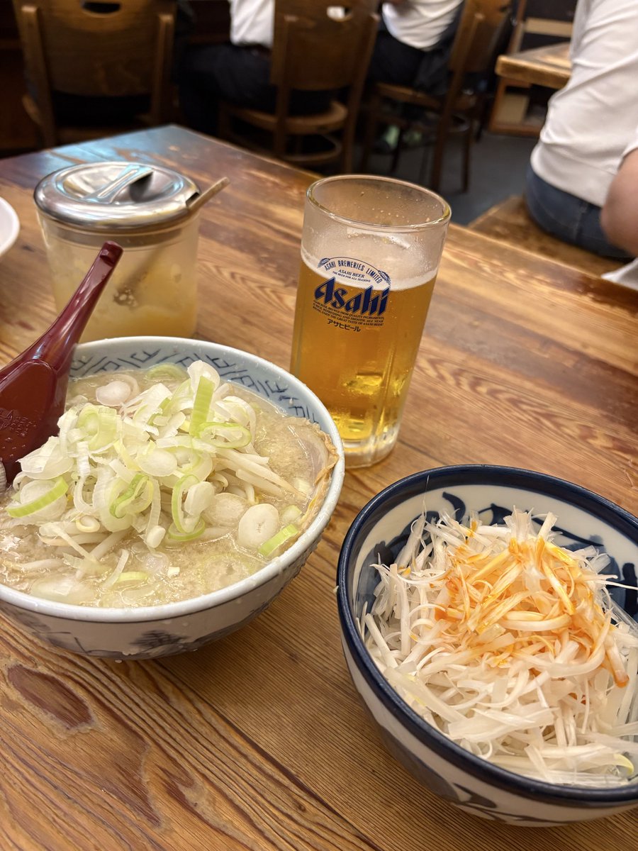 Googoosuganmo's tweet photo. 昨日は弁慶
#門前仲町
#弁慶 https://t.co/UhRNeiG2KI
