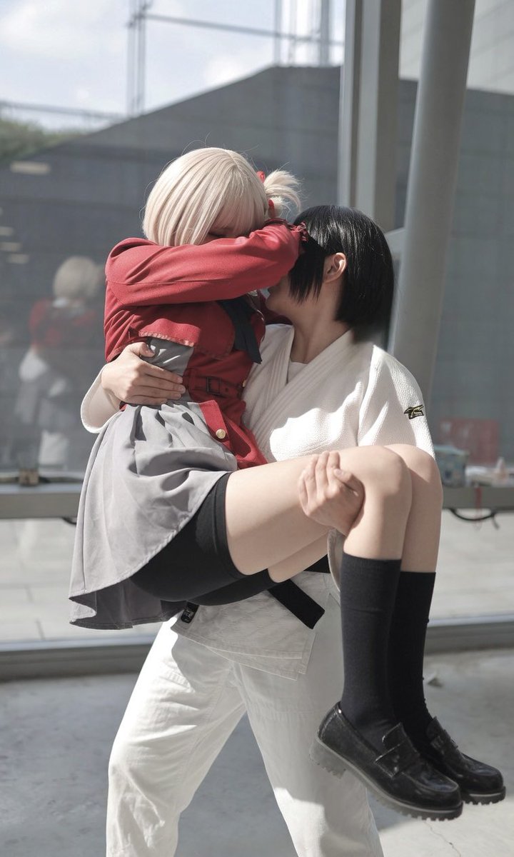 water19xjp's tweet photo. 🫧 Lycoris Recoil cos    𓅓

◤￣￣￣￣￣￣￣￣￣￣￣￣￣￣￣￣￣　　　
       𓂈  囁きボイス

　　　Princess carry  x  whispering
＿＿＿＿＿＿＿＿＿＿＿＿＿＿＿＿＿◢ https://t.co/FGKQPdyxHz