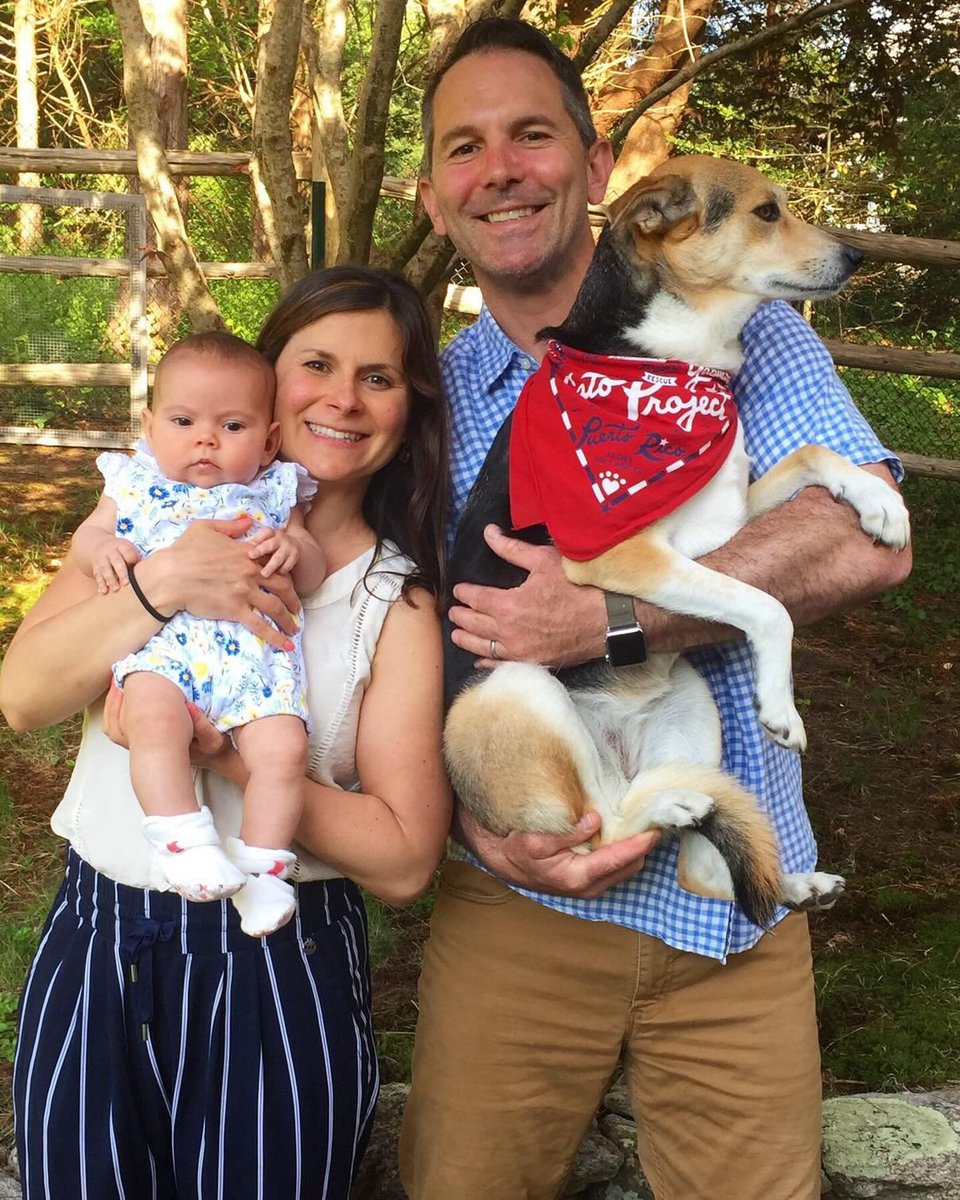 TheSatoProject's tweet photo. #MemorialDayWeekend 2016 ➡️ 2020 ➡️ 2019 with the del Arnone’s, featuring our extra special favs: human child SOSO and sato child LUPE! 🇺🇸

Get your own Puerto Rico bandana here:
https://t.co/yzEMpNmwCv https://t.co/C1r9DeoeAP