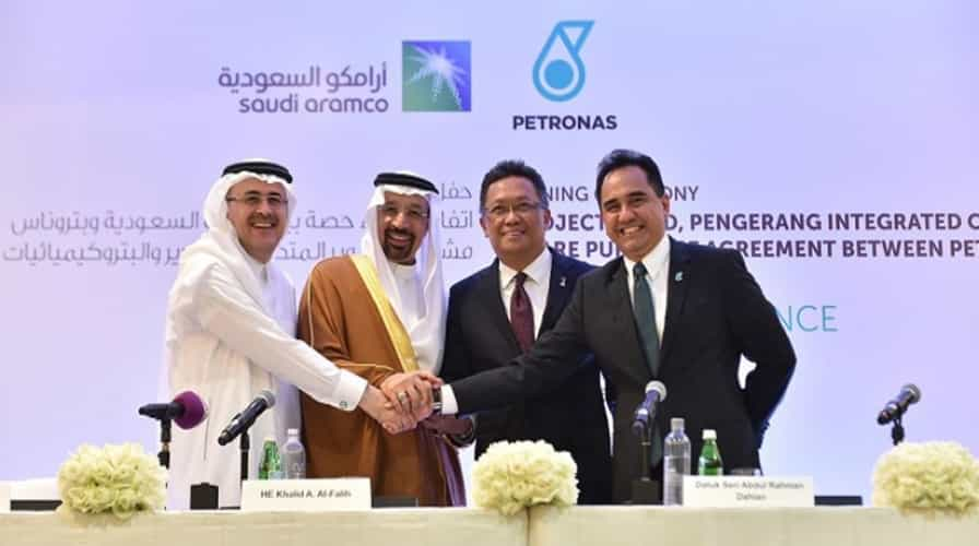 jackprandelli's tweet photo. Aramco just handed back its 50% stake in Malaysia's 300,000 bbl/day PRefChem refinery to Petronas. 

A $7 billion bet from 2017. 
Exited quietly in 2026. 

Here's why it matters:

When Hormuz closes, every downstream asset gets repriced.

Aramco's Malaysian exit is the clearest proof yet that Gulf producers are radically reorganising their global footprint around the new reality. 🌍

The deal:
→ Aramco transfers full equity in Pengerang Refining Company and Pengerang Petrochemical Company to Petronas

→ Petronas becomes 100% owner of PRefChem  a 300,000 bbl/day refinery plus 3.4 mtpa petrochemicals complex in Johor

→ Original Aramco commitment: $7 billion in 2017 for a 50% stake

→ Commercial relationship continues crude supply, technology, product distribution all still on the table

Why Aramco is walking away?
Hormuz is effectively shut. 
Saudi crude exports are being rerouted through the East-West pipeline to Yanbu on the Red Sea. 
Even so, Saudi output fell roughly a 3rd in April vs pre-war levels.

In that environment, a 50% stake in a Malaysian refinery running at 50% utilisation after a February 2026 gasoline unit shutdown is not where Aramco wants its capital or management bandwidth.

The strategic logic is simple concentrate downstream investment in Saudi clusters and Red Sea-oriented flows. cut everything else. ✂️

Why Petronas wants full control?

With 100% ownership, Petronas can:
→ Choose its own crude slates  not just Arab grades tied to Aramco supply agreements

→ Optimise the refinery for regional product demand without aligning to Aramco's marketing strategy

→ Control a 300 kb/d integrated platform as the anchor of Malaysia's long-term refining and chemicals strategy
When Middle East supply is volatile, feedstock flexibility is everything. 

Petronas just bought exactly that. 💰

The playbook is changing: Saudi downstream capital is moving closer to home. 

Asian NOCs are consolidating control over their own refining infrastructure.

Every Gulf producer is making the same calculation right now.

PRefChem is just the first major equity exit to become public. ⚡