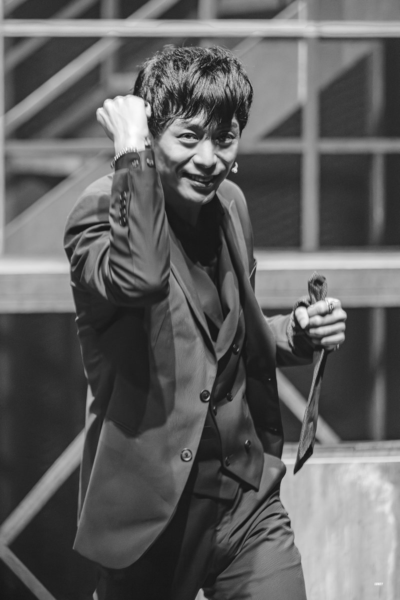 비연 tweet media