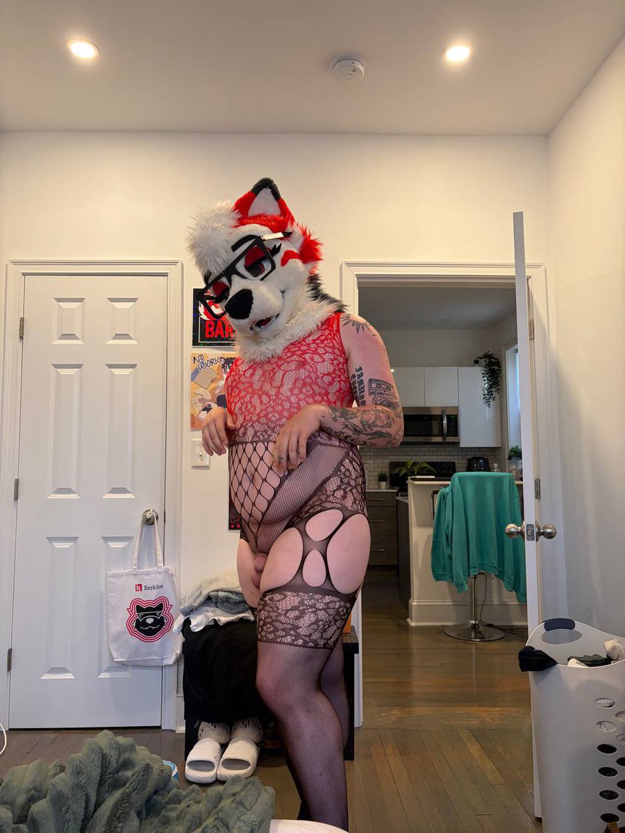 sexy redd tweet media