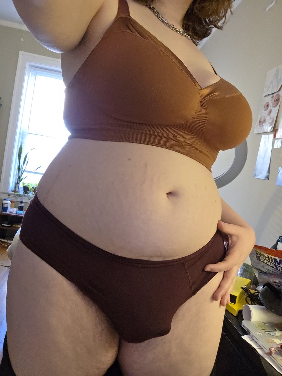 doggirlthing's tweet photo. shape https://t.co/6TxKCtLsdm