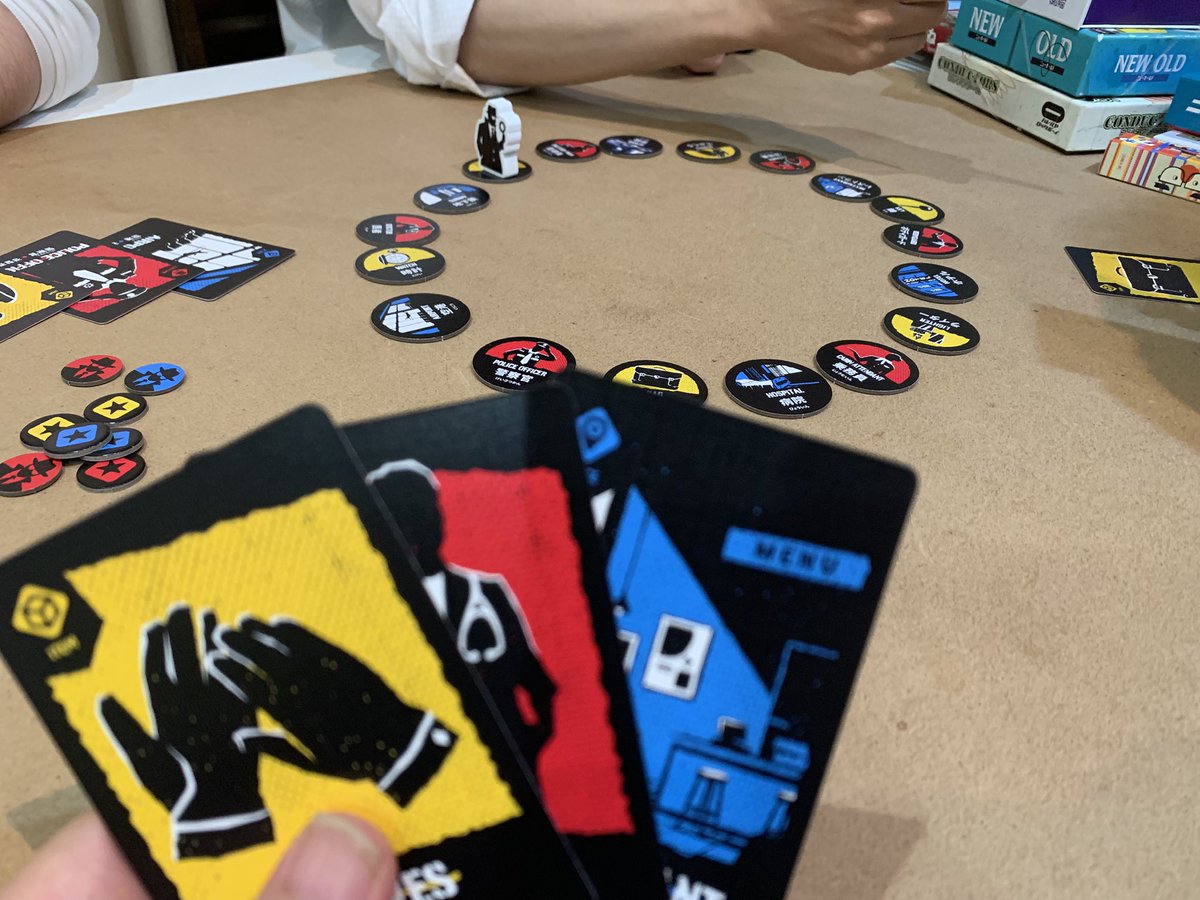 blacksabo10's tweet photo. 昨日はゲムマ戦利品会

カブラン
アルマジき悪だくみ
大体八百長レース
エージェントブラック
冒険者は綺麗なお墓で眠りたい
コンプレス
HIT PLAN
blend planet

購入品を持ち寄って色々なゲームができました！ぼくが遊んだ上記の作品、それぞれ違うギミック、システムで、どれも面白かった！ https://t.co/hzMVC21J3g