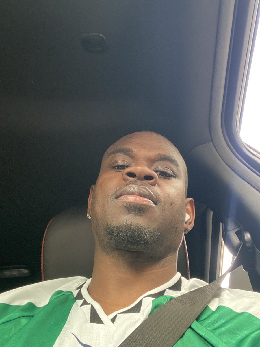 FINE AFRICAN MAN tweet media