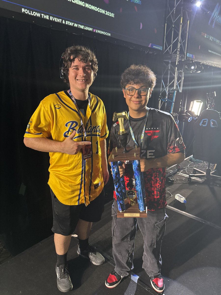 CrossSlashSSB's tweet photo. In all seriousness, MomoCon was a good trip. It felt good to get away from everything. Working with Duo Studios the whole time was amazing, and I was so happy to get shown on stage more than anyone this weekend (LMAO)

Thank you for a great weekend!

#Momocon2026 https://t.co/tTEW9WhFQr