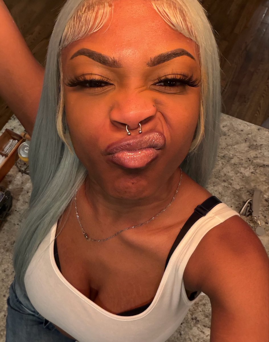 ynwwife's tweet photo. Hey https://t.co/llhpphl8kG